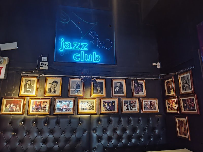 Andy's Jazz Lounge - Photo by Michele Fagnani